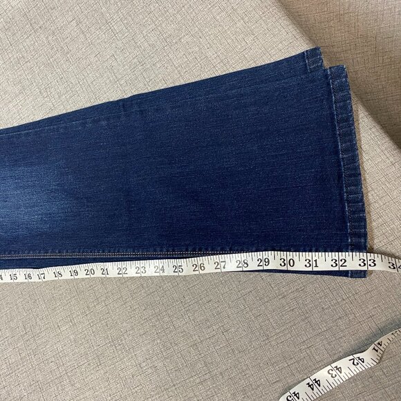 White House Black market boot leg jeans size 8R - Picture 11 of 12